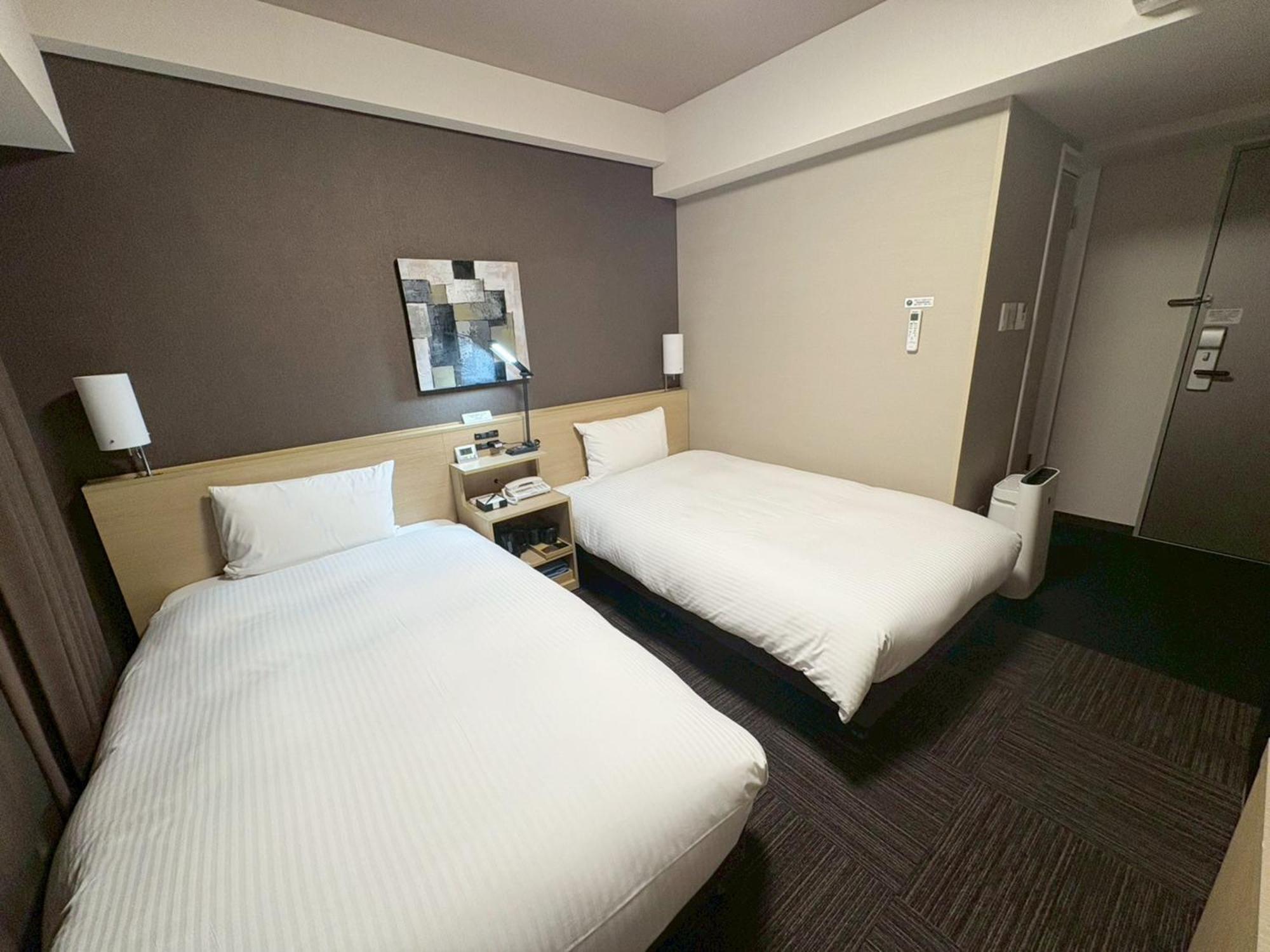 Hotel Route-Inn Higashihiroshima Saijo Ekimae מראה חיצוני תמונה