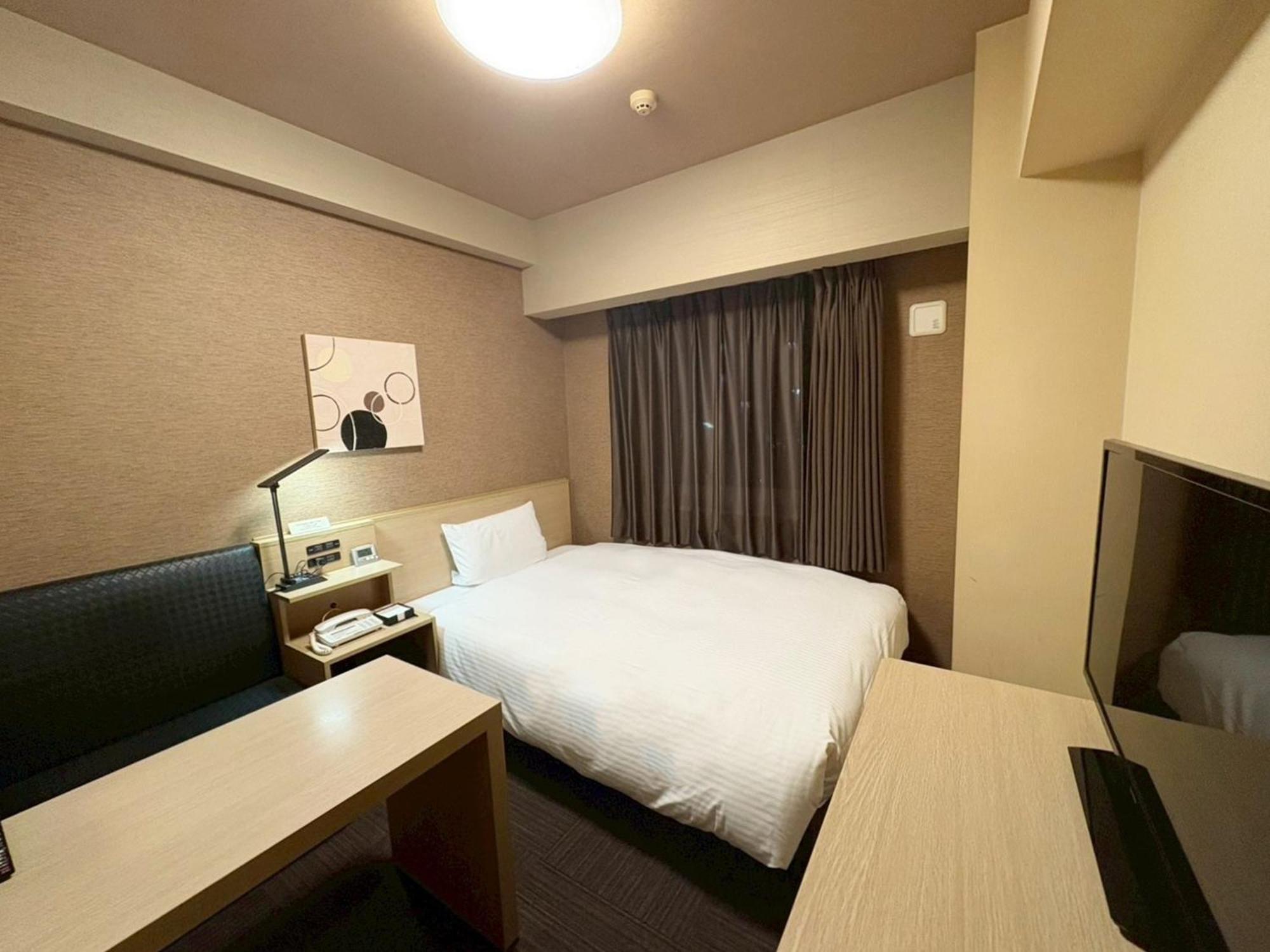 Hotel Route-Inn Higashihiroshima Saijo Ekimae מראה חיצוני תמונה